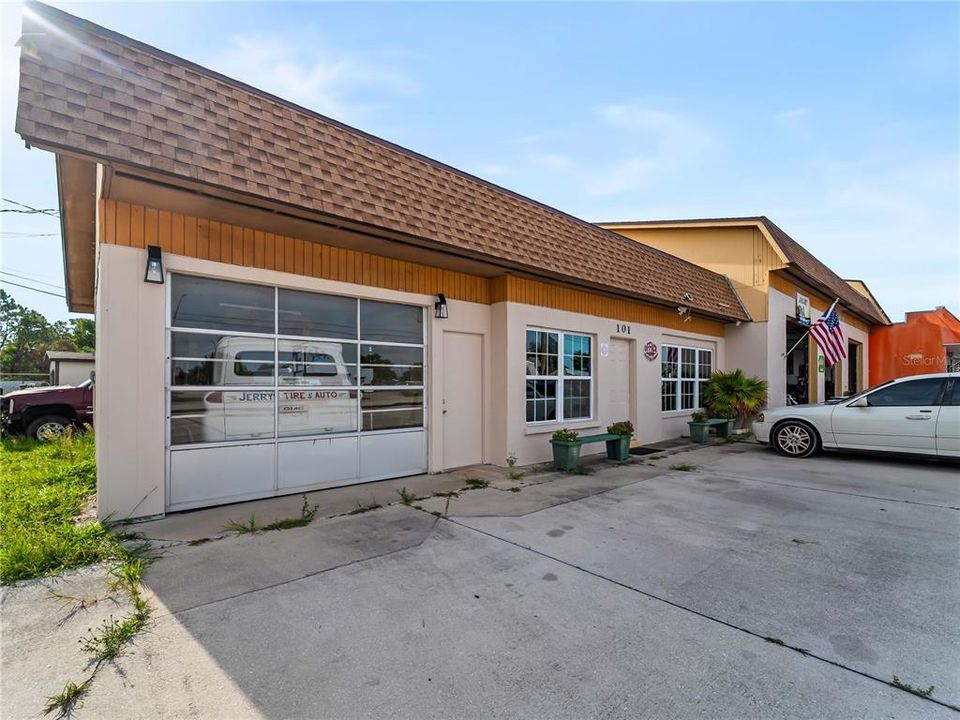 For Sale: $749,000 (0 beds, 0 baths, 1300 Square Feet)