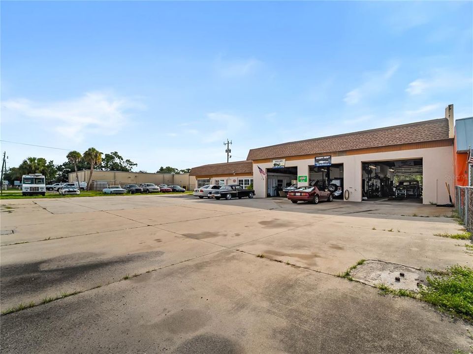 For Sale: $749,000 (0 beds, 0 baths, 1300 Square Feet)
