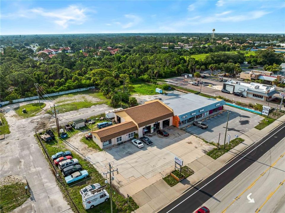 For Sale: $749,000 (0 beds, 0 baths, 1300 Square Feet)