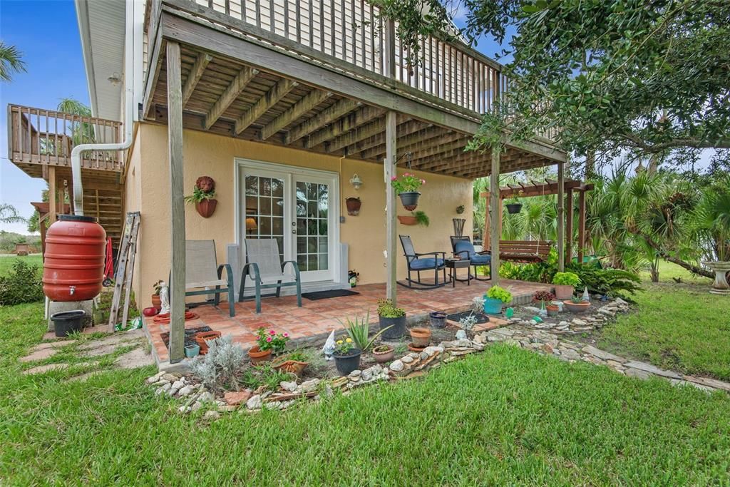 For Sale: $499,900 (3 beds, 3 baths, 1672 Square Feet)