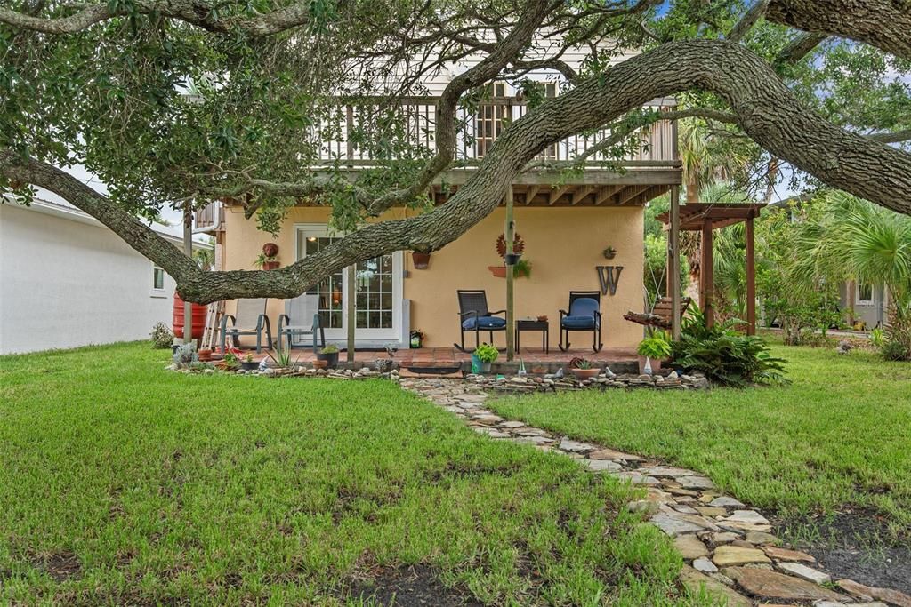 For Sale: $499,900 (3 beds, 3 baths, 1672 Square Feet)