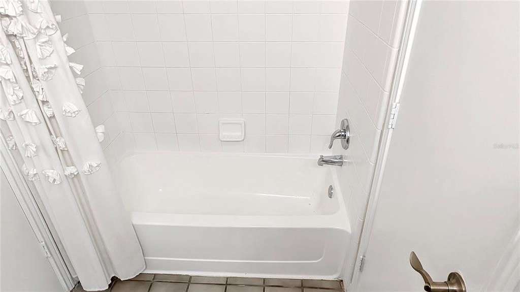 En Venta: $137,000 (1 camas, 1 baños, 701 Pies cuadrados)