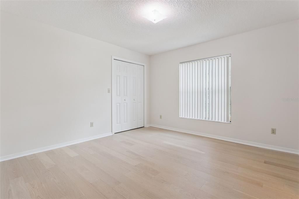 En Venta: $569,000 (4 camas, 3 baños, 3054 Pies cuadrados)