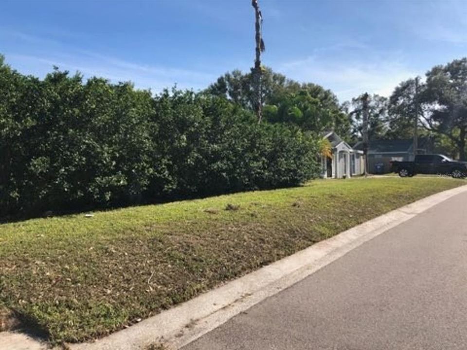 For Rent: $2,600 (3 beds, 2 baths, 1171 Square Feet)