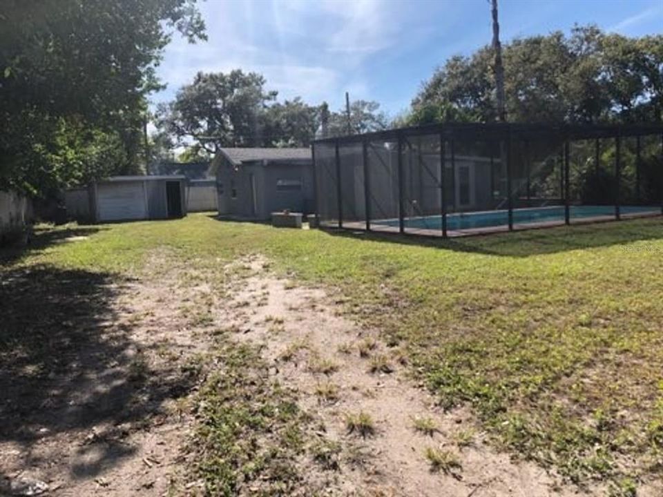 For Rent: $2,600 (3 beds, 2 baths, 1171 Square Feet)