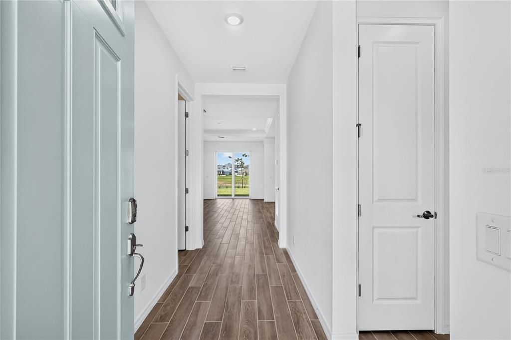 На продажу: $455,990 (3 спален, 2 ванн, 1643 Квадратных фут)