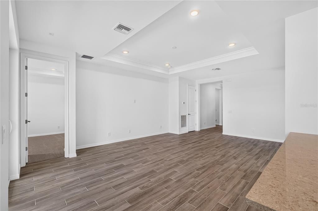 На продажу: $455,990 (3 спален, 2 ванн, 1643 Квадратных фут)