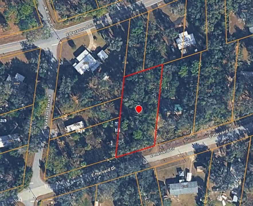 На продажу: $26,500 (0.42 acres)