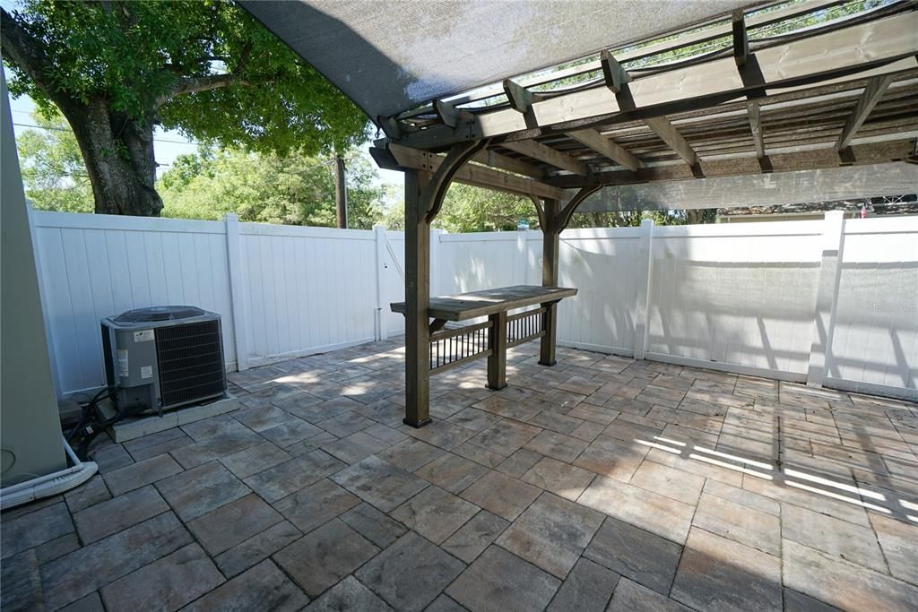For Rent: $3,195 (2 beds, 2 baths, 1438 Square Feet)