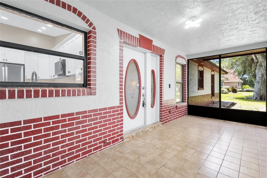 For Rent: $2,995 (4 beds, 3 baths, 2264 Square Feet)