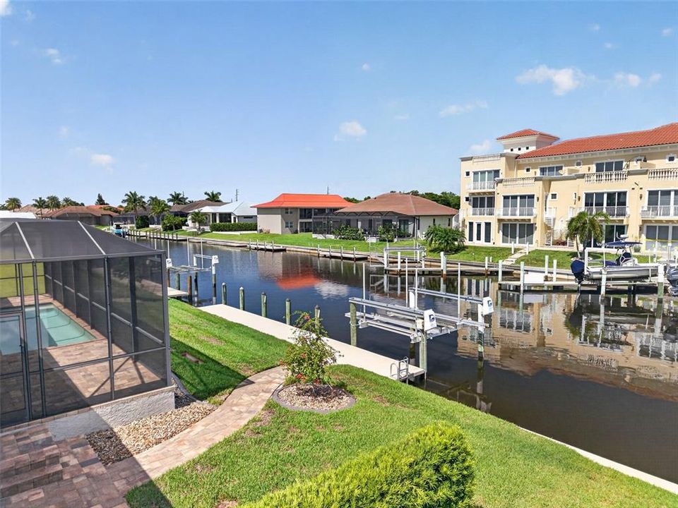 For Sale: $922,500 (3 beds, 2 baths, 2231 Square Feet)