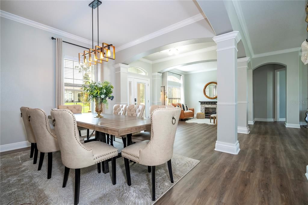 Active With Contract: $695,000 (5 beds, 4 baths, 2856 Square Feet)