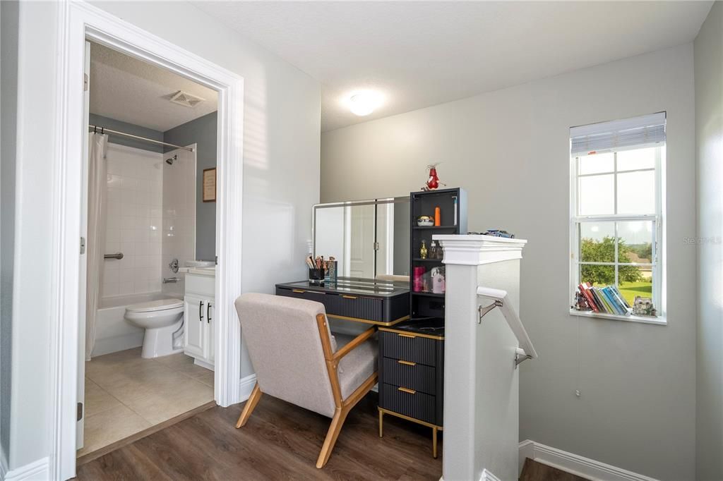 Active With Contract: $695,000 (5 beds, 4 baths, 2856 Square Feet)