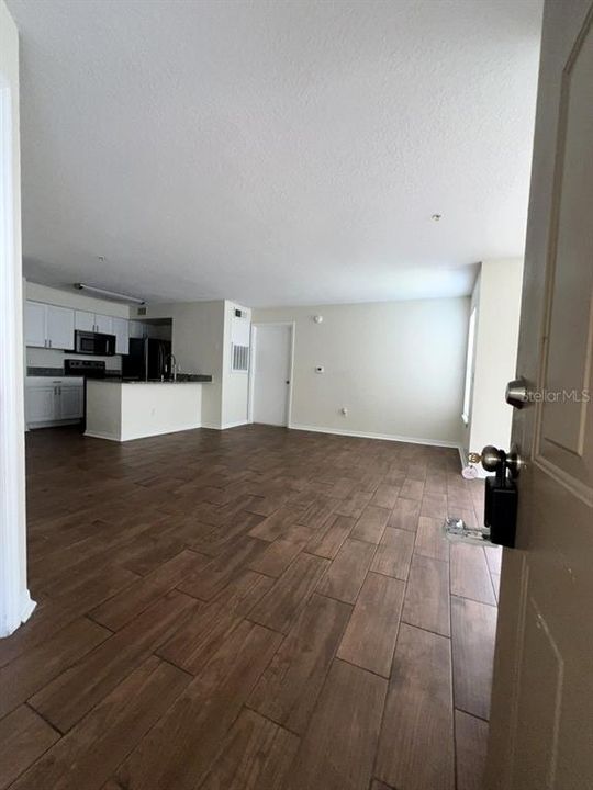 В аренду: $1,595 (2 спален, 2 ванн, 1026 Квадратных фут)