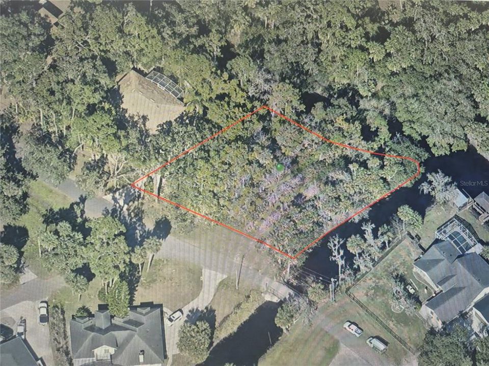 待售: $105,000 (0.45 acres)