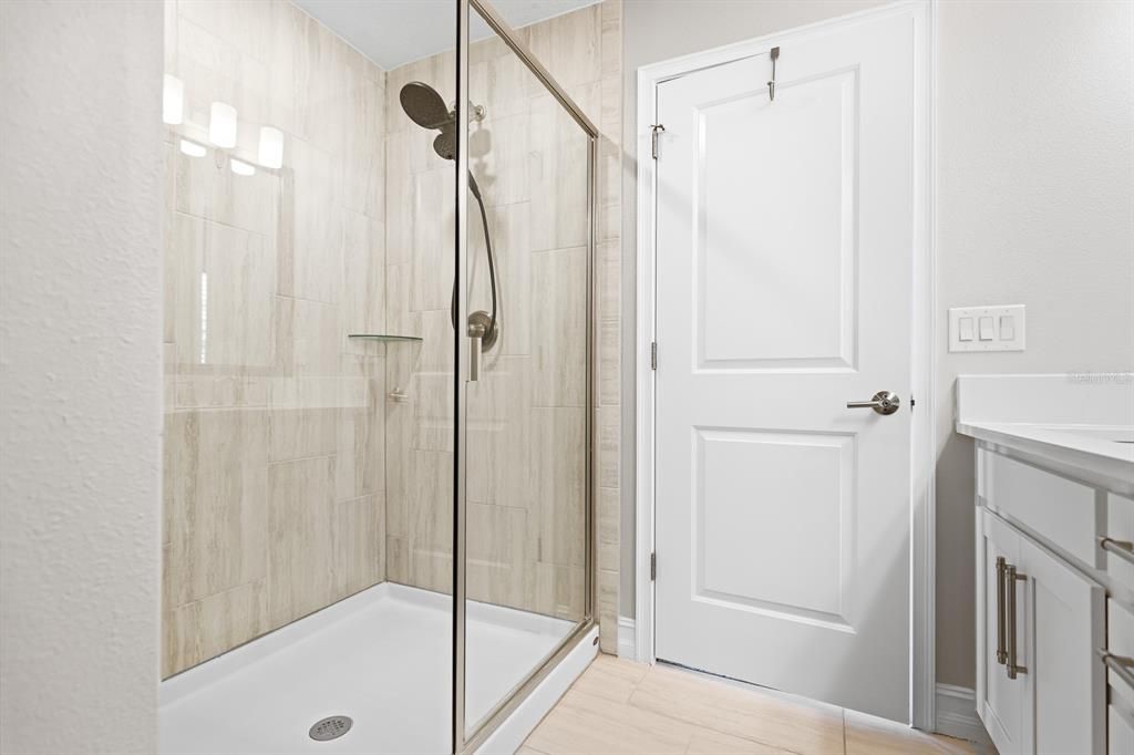 For Sale: $835,000 (4 beds, 3 baths, 2524 Square Feet)