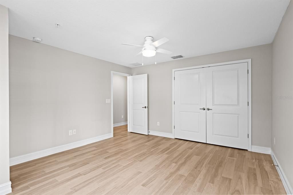 For Sale: $835,000 (4 beds, 3 baths, 2524 Square Feet)