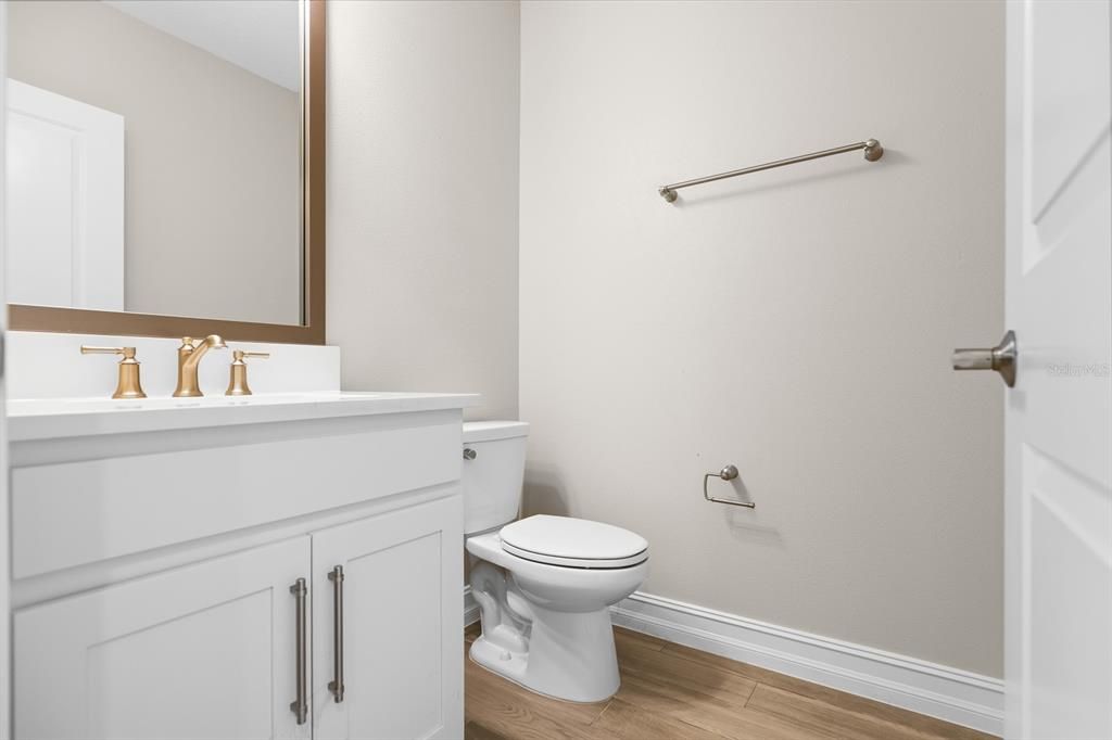 For Sale: $835,000 (4 beds, 3 baths, 2524 Square Feet)