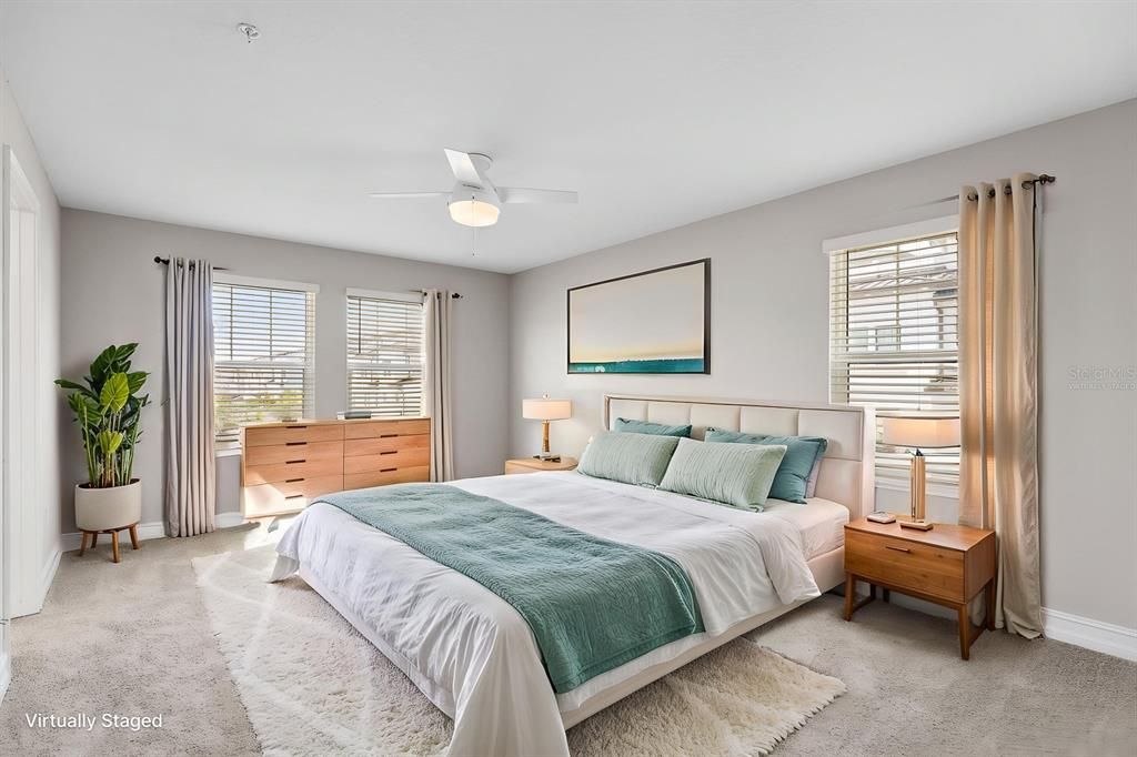 For Sale: $835,000 (4 beds, 3 baths, 2524 Square Feet)