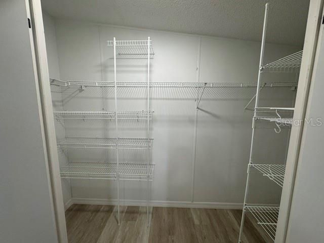 For Sale: $279,000 (4 beds, 2 baths, 1809 Square Feet)