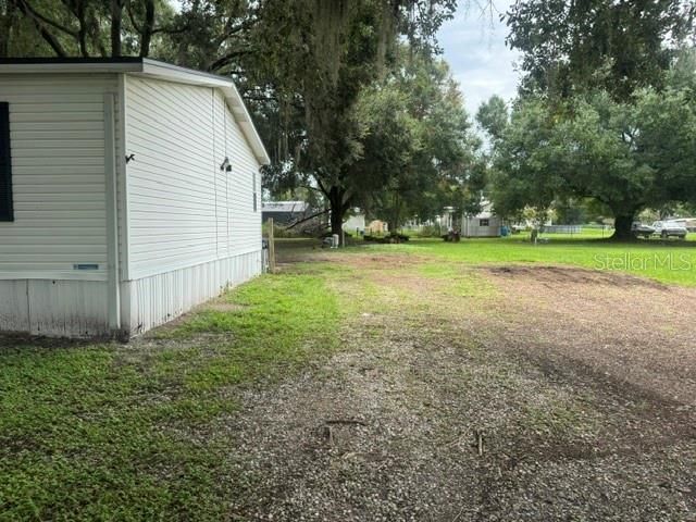 For Sale: $279,000 (4 beds, 2 baths, 1809 Square Feet)