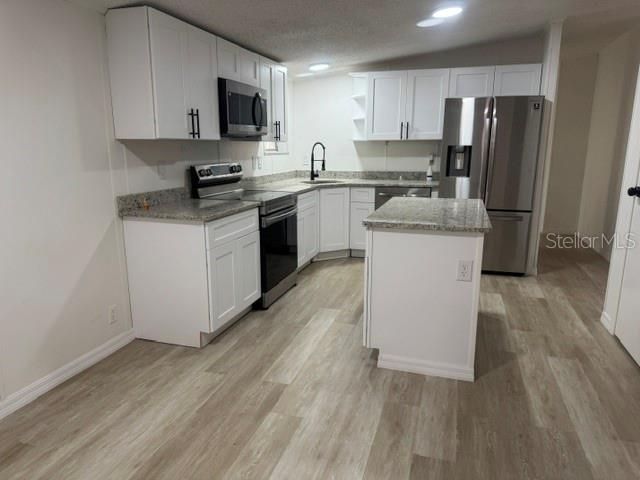 For Sale: $279,000 (4 beds, 2 baths, 1809 Square Feet)