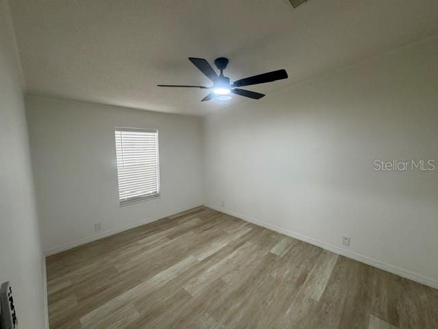 For Sale: $279,000 (4 beds, 2 baths, 1809 Square Feet)