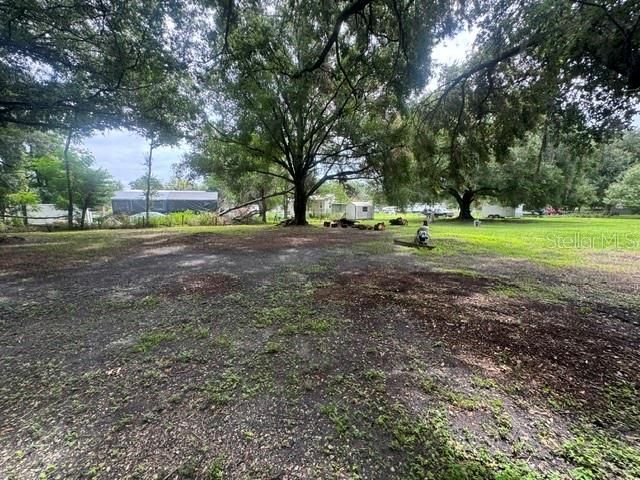 For Sale: $279,000 (4 beds, 2 baths, 1809 Square Feet)
