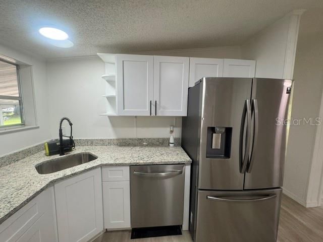 For Sale: $279,000 (4 beds, 2 baths, 1809 Square Feet)