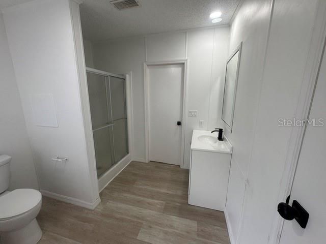 For Sale: $279,000 (4 beds, 2 baths, 1809 Square Feet)