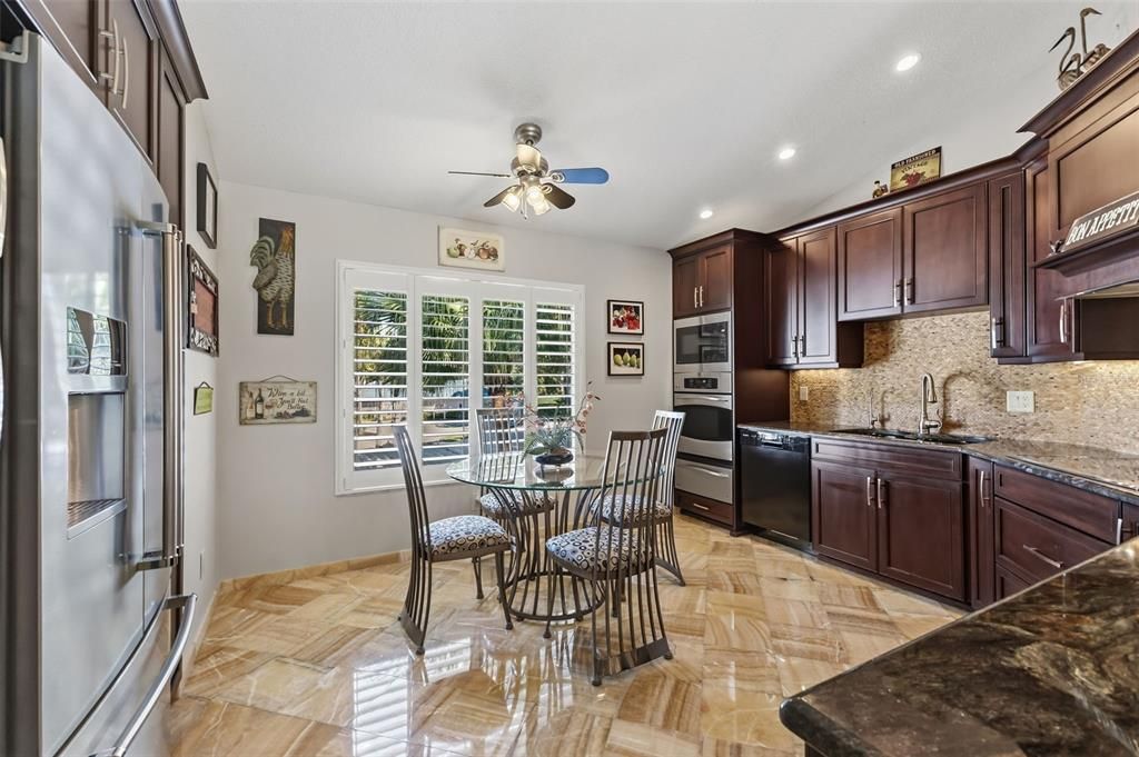 For Sale: $339,000 (2 beds, 2 baths, 1340 Square Feet)