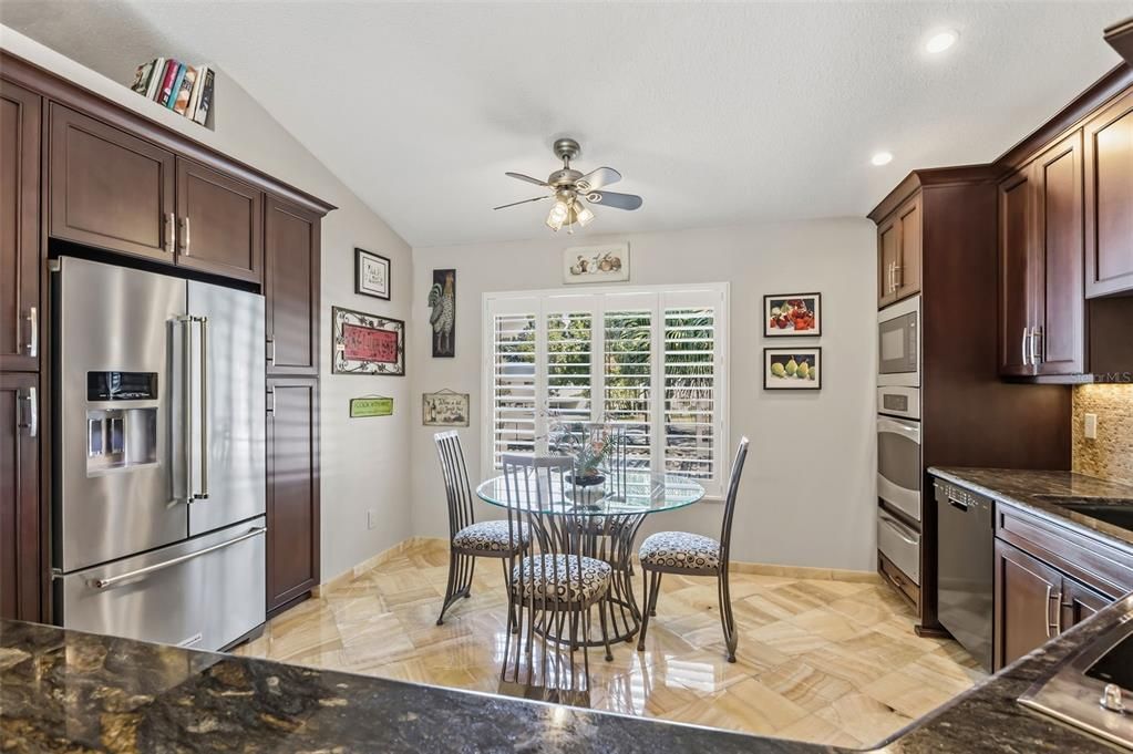 For Sale: $339,000 (2 beds, 2 baths, 1340 Square Feet)