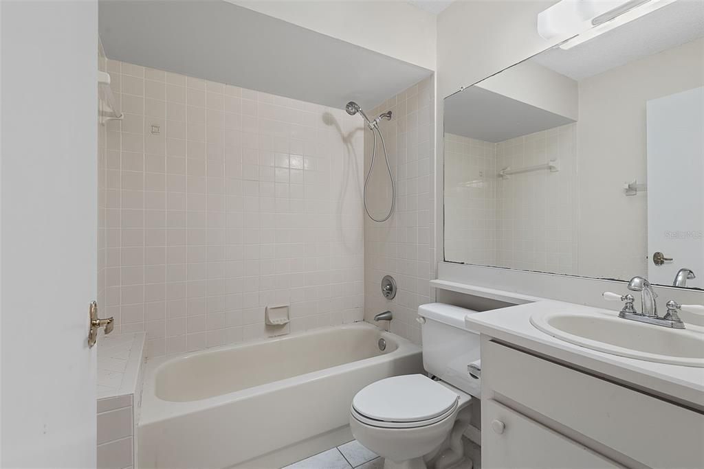 For Sale: $265,000 (3 beds, 2 baths, 1554 Square Feet)