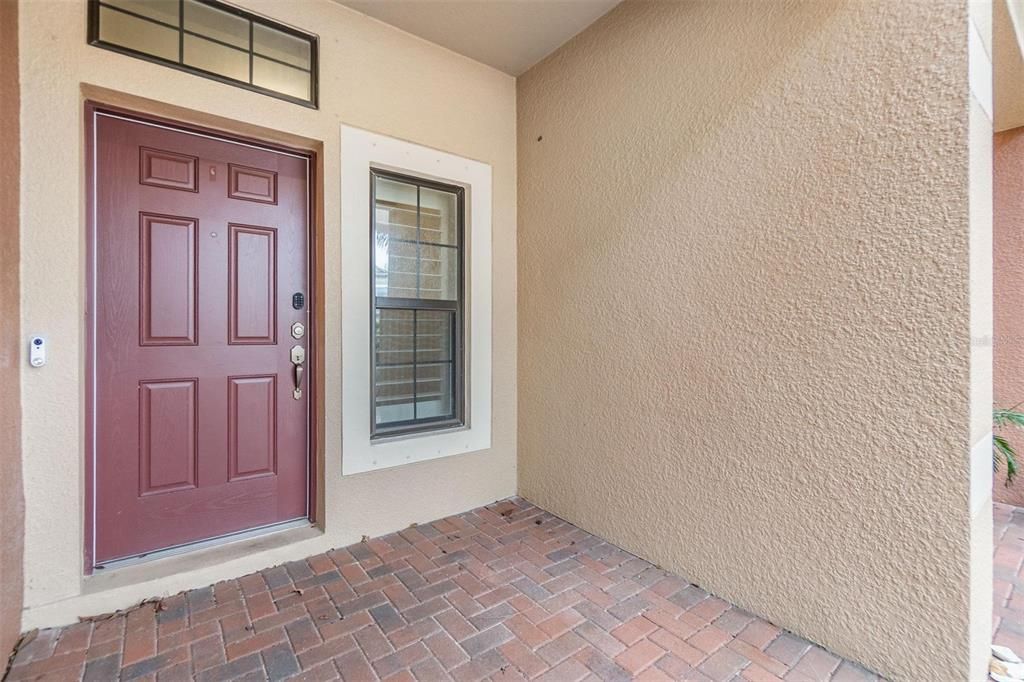 For Rent: $2,500 (3 beds, 2 baths, 1637 Square Feet)