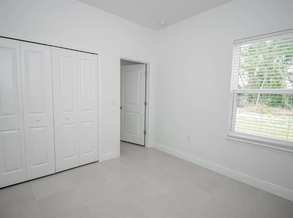 For Rent: $1,800 (4 beds, 2 baths, 1578 Square Feet)