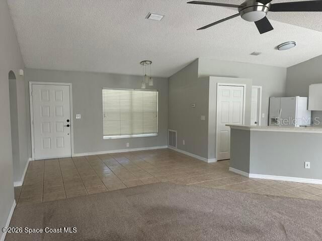For Sale: $395,000 (3 beds, 2 baths, 1384 Square Feet)