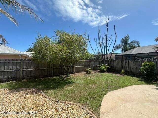 For Sale: $395,000 (3 beds, 2 baths, 1384 Square Feet)