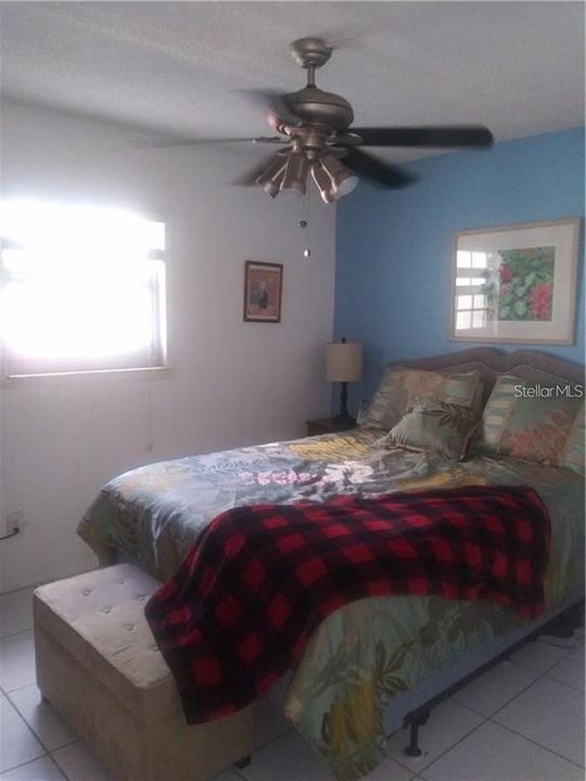 For Sale: $145,000 (2 beds, 2 baths, 1090 Square Feet)