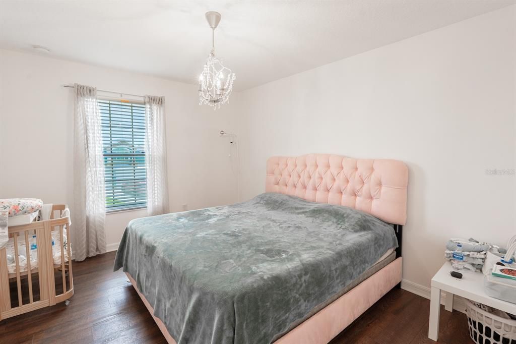 En Renta: $4,600 (6 camas, 4 baños, 3295 Pies cuadrados)