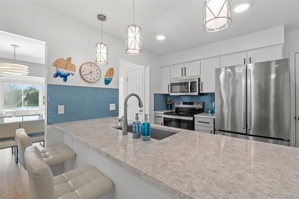 For Sale: $430,000 (3 beds, 2 baths, 1776 Square Feet)