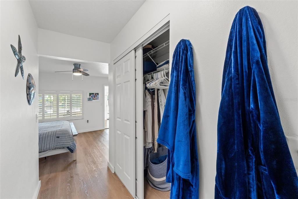For Sale: $430,000 (3 beds, 2 baths, 1776 Square Feet)