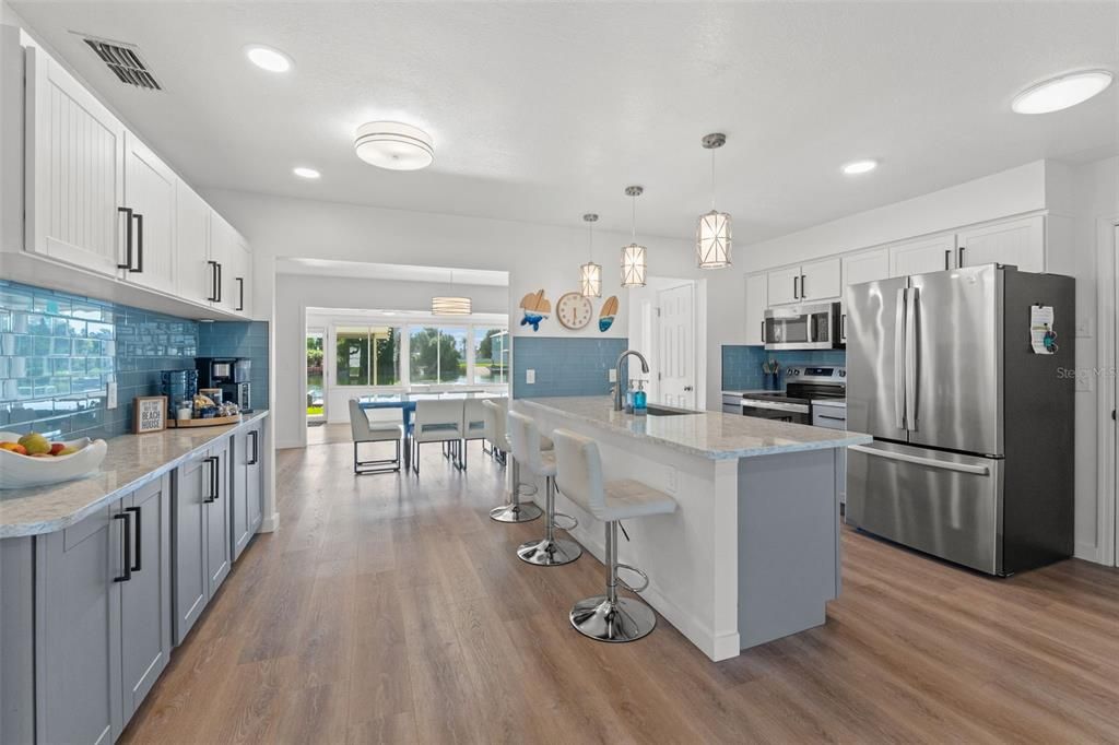 For Sale: $430,000 (3 beds, 2 baths, 1776 Square Feet)