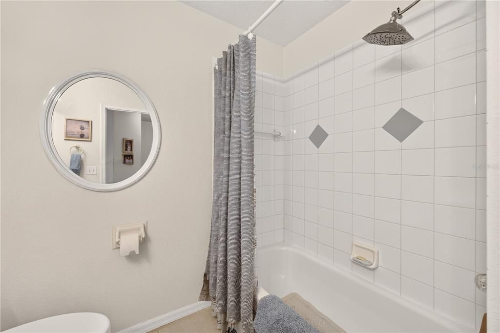 En Venta: $400,000 (3 camas, 2 baños, 1582 Pies cuadrados)