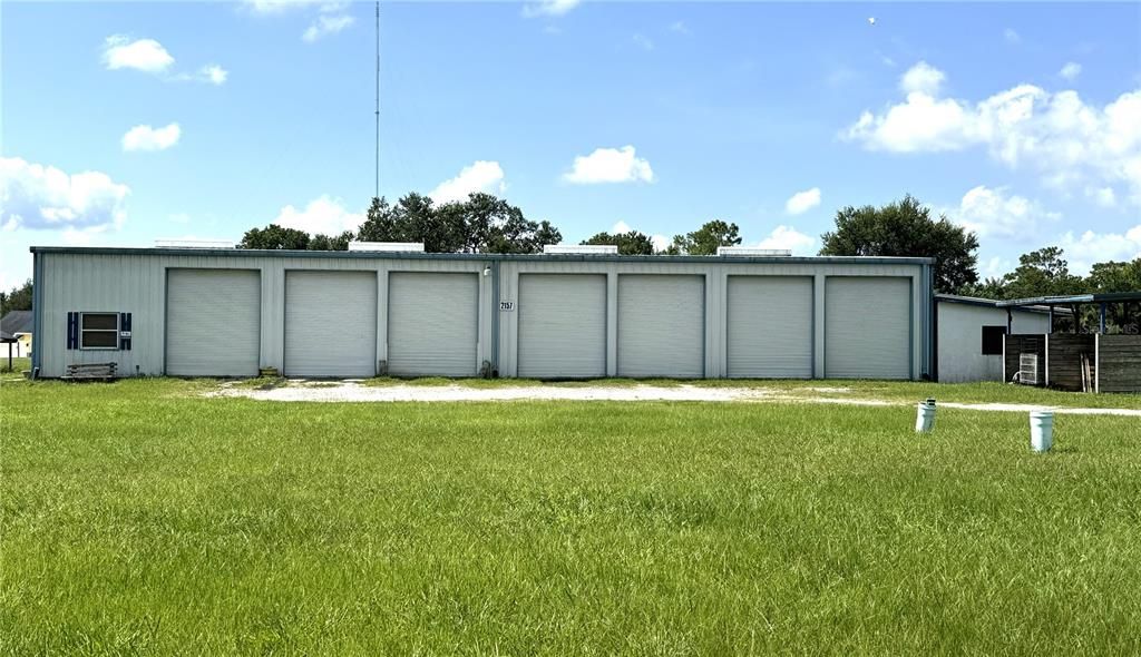 For Sale: $4,650,000 (9 beds, 11 baths, 5200 Square Feet)