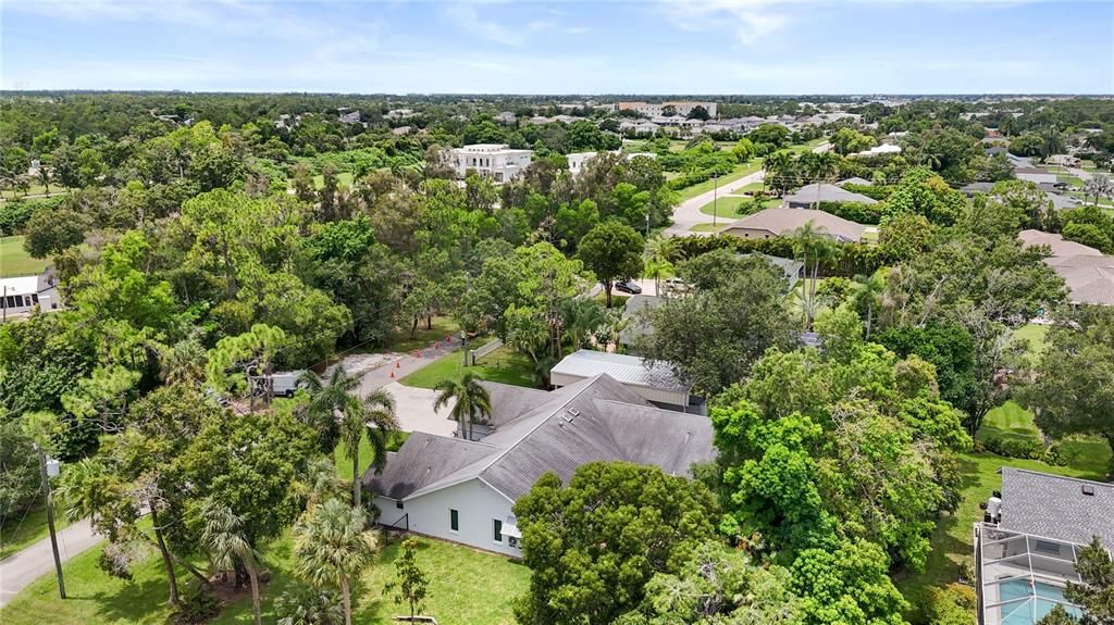 For Sale: $599,000 (4 beds, 3 baths, 2693 Square Feet)