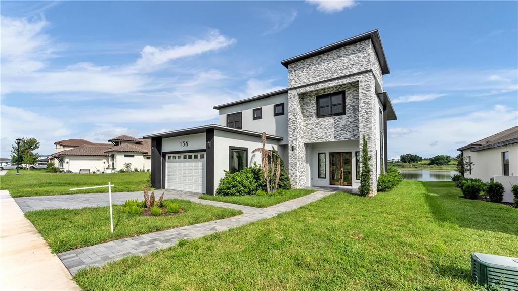 For Sale: $1,049,000 (5 beds, 5 baths, 3527 Square Feet)
