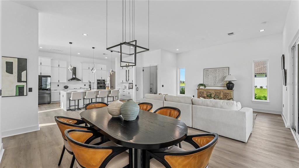 For Sale: $1,049,000 (5 beds, 5 baths, 3527 Square Feet)