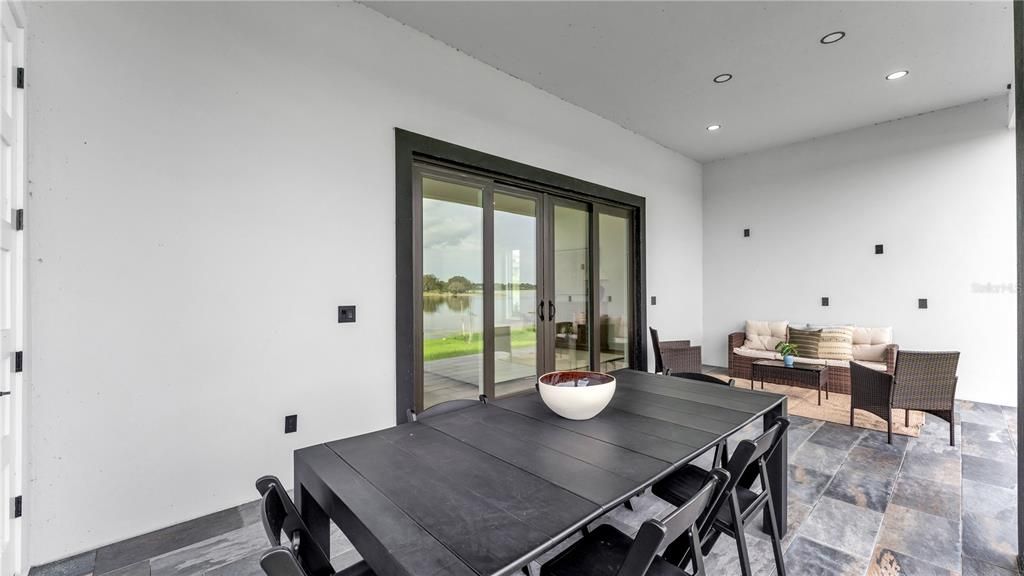 For Sale: $1,049,000 (5 beds, 5 baths, 3527 Square Feet)