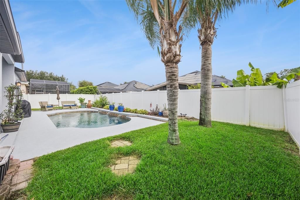 Activo con contrato: $675,000 (4 camas, 3 baños, 2286 Pies cuadrados)