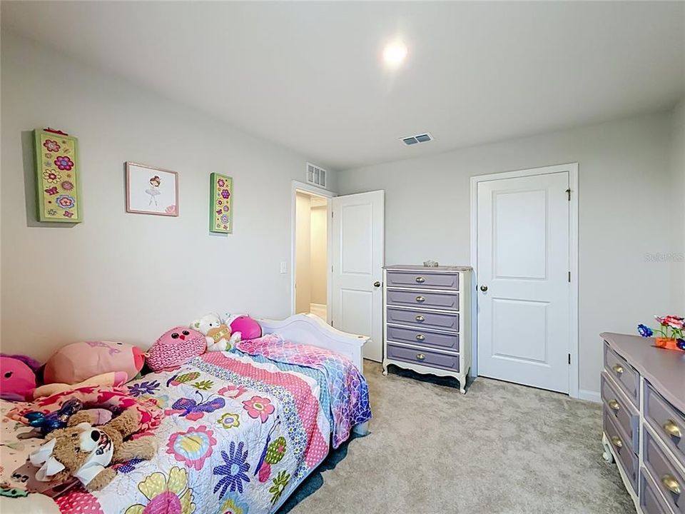 For Sale: $329,900 (4 beds, 2 baths, 2240 Square Feet)